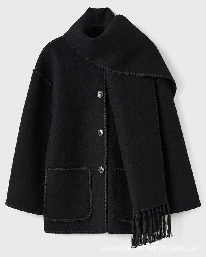 The Perfect Winter Ensemble: Coat And Scarf