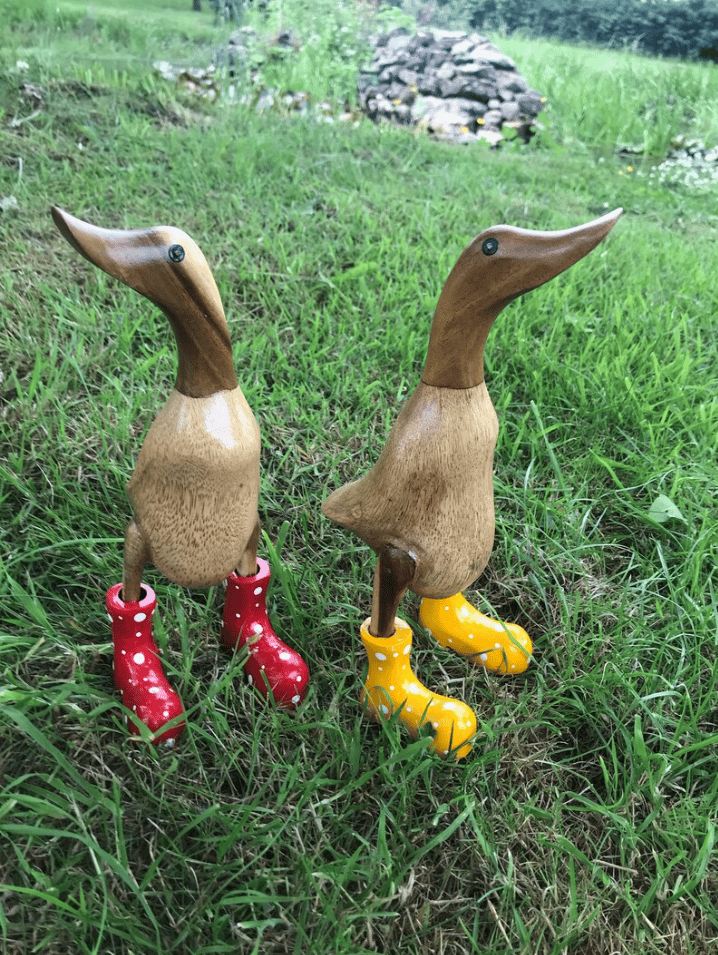 🌈Hand Carved Wellies Duck Family💞