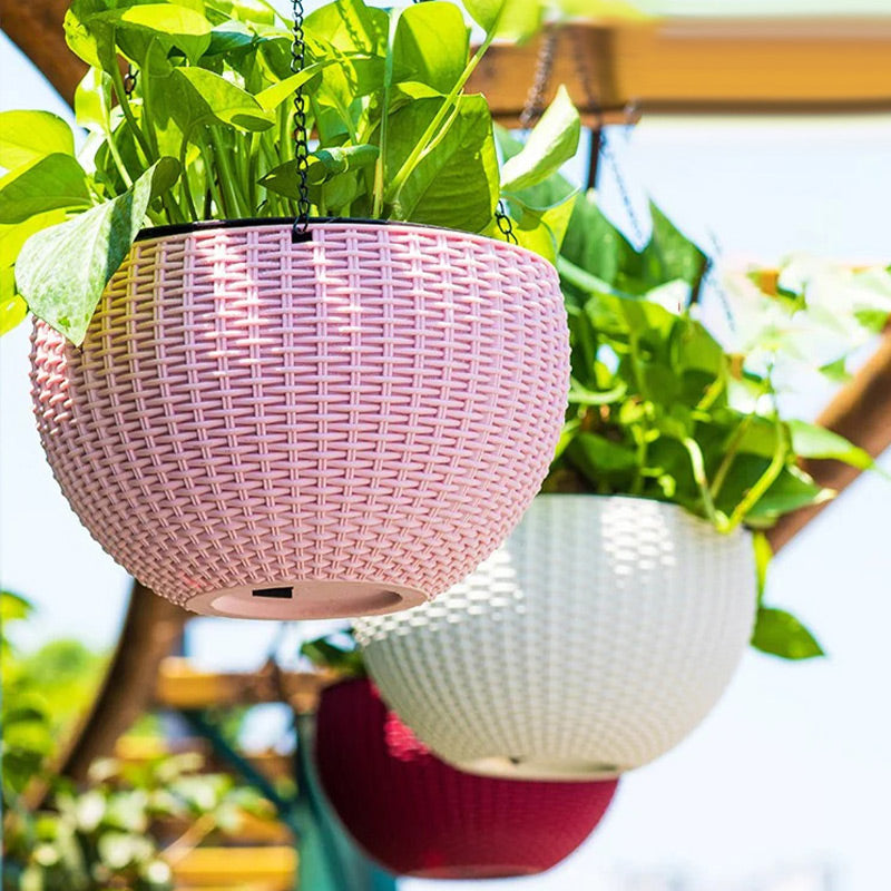 Plastic Rattan Hanging Planter Basket with Drainage Hole