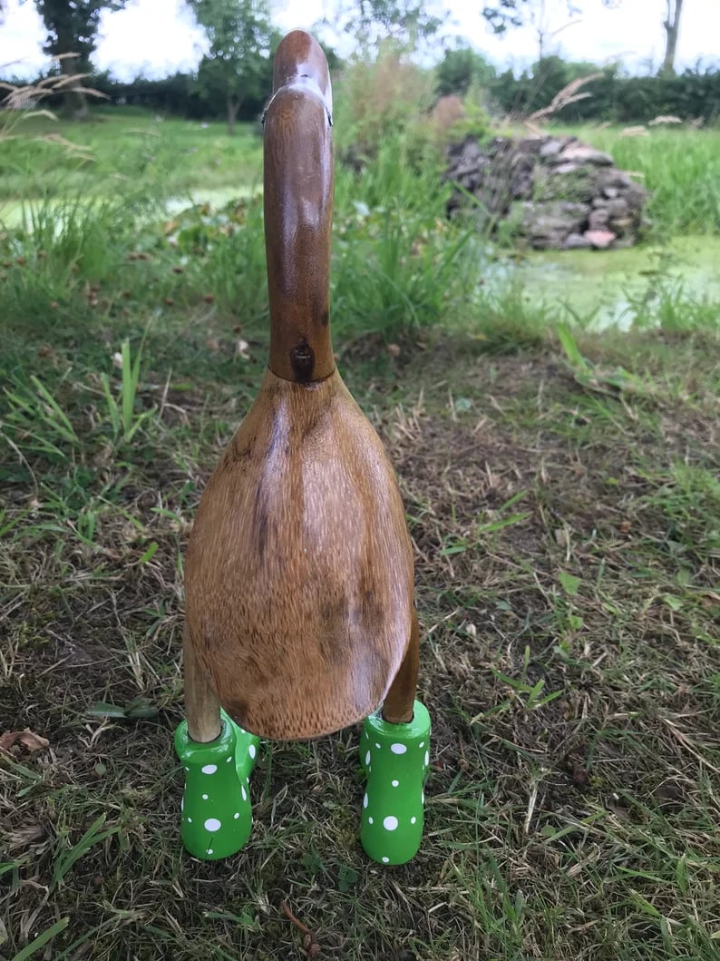 🌈Hand Carved Wellies Duck Family💞