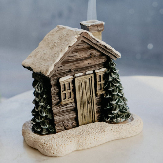 🎄Log Cabin Snowy Winter Incense Cone Burner